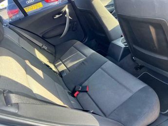 BMW 1 SERIES 2.0 118i ES Steptronic Euro 4 5dr