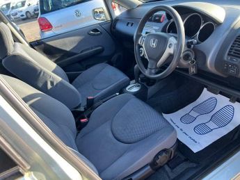 Honda Jazz 1.4 i-DSI SE CVT-7 5dr