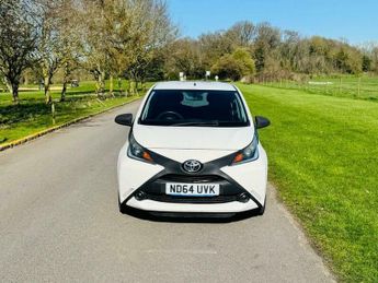 Toyota AYGO 1.0 VVT-i x Euro 5 5dr Euro 5