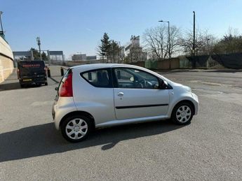 Peugeot 107 1.0 12V Urban 2 Tronic Euro 4 3dr