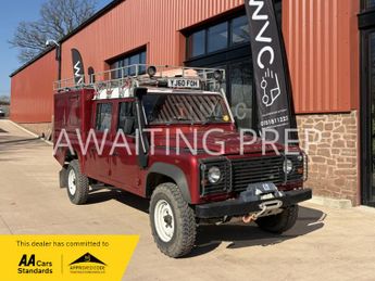 Land Rover Defender TD HIGH CAPACITY PICK UP DCB