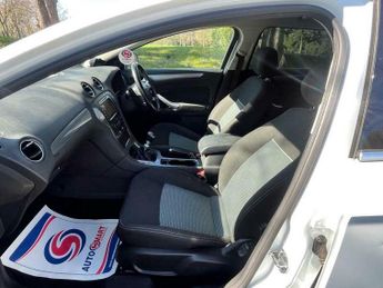 Ford Mondeo 1.6 TDCi ECOnetic Zetec Business Edition Euro 5 (s/s) 5dr