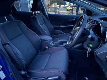 Honda Civic 1.8 i-VTEC SE Plus (Navi) Auto Euro 6 5dr