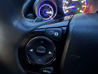Honda Civic 1.8 i-VTEC SE Plus (Navi) Auto Euro 6 5dr