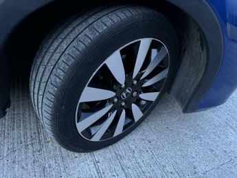 Honda Civic 1.8 i-VTEC SE Plus (Navi) Auto Euro 6 5dr
