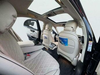 Mercedes-Benz S Class 3.0 S580eL 22kWh AMG Line (Premium Plus, Executive) G-Tronic+ Eu
