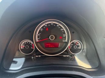 Volkswagen Up MOVE UP