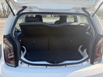 Volkswagen Up MOVE UP