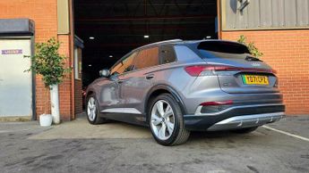 Audi E-TRON 35 S line SUV 5dr Electric Auto 55kWh (170 ps)