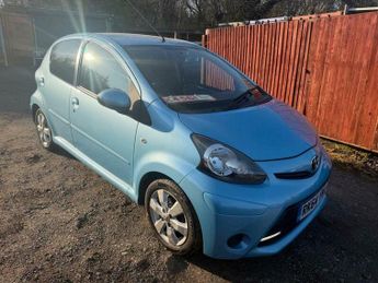 Toyota AYGO 1.0 VVT-i Move Euro 5 5dr