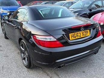 Mercedes SLK 1.8 SLK200 BlueEfficiency AMG Sport G-Tronic+ 2dr 184BHP