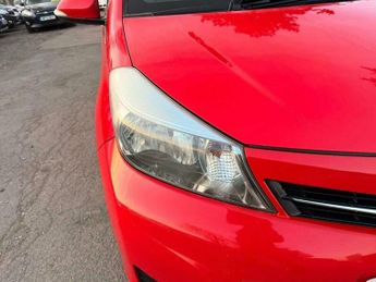 Toyota Yaris 1.33 Dual VVT-i TR Euro 5 5dr