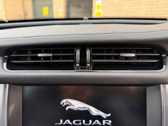 Jaguar XF D R-SPORT
