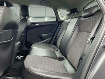 Vauxhall Astra 2.0 CDTi SE Auto Euro 5 5dr