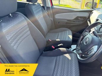 Toyota Yaris VVT-I ICON M-DRIVE S