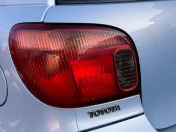 Toyota Yaris 1.3 VVT-i T Spirit 5dr