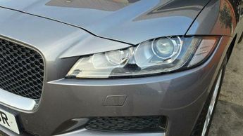 Jaguar F-Pace 2.0 D180 Portfolio SUV 5dr Diesel Auto AWD Euro 6 (s/s) (180 ps)