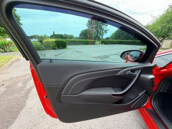 Vauxhall Astra GTC LIMITED EDITION