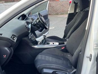 Peugeot 308 1.2 PureTech Allure Euro 6 (s/s) 5dr