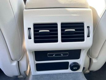 Jaguar XF 2.0d Portfolio Auto AWD Euro 6 (s/s) 4dr