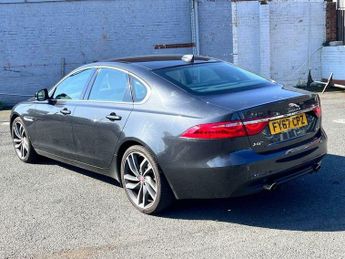 Jaguar XF 2.0d Portfolio Auto AWD Euro 6 (s/s) 4dr