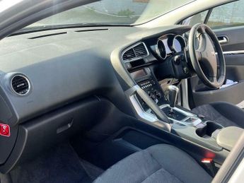 Peugeot 3008 1.6 e-HDi Active EGC Euro 5 (s/s) 5dr