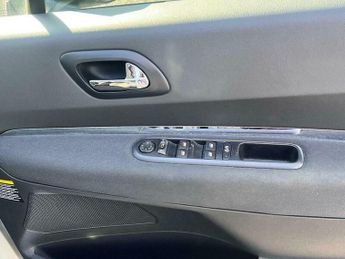 Peugeot 3008 1.6 e-HDi Active EGC Euro 5 (s/s) 5dr