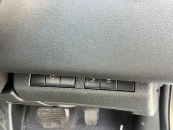 Peugeot 3008 1.6 e-HDi Active EGC Euro 5 (s/s) 5dr