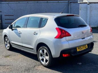 Peugeot 3008 1.6 e-HDi Active EGC Euro 5 (s/s) 5dr