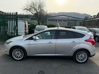 Ford Focus 1.0T EcoBoost Zetec Euro 5 (s/s) 5dr