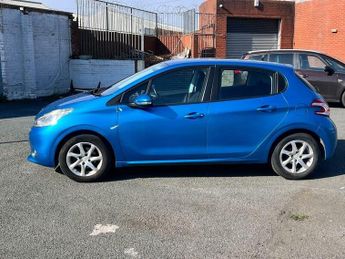 Peugeot 208 1.2 VTi Active Euro 5 5dr