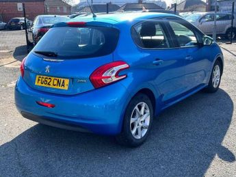 Peugeot 208 1.2 VTi Active Euro 5 5dr