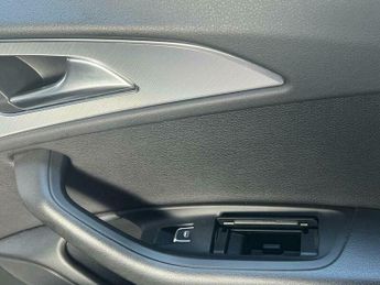 Audi A6 Avant 2.0 TDI ultra SE Executive S Tronic Euro 6 (s/s) 5dr