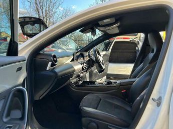 Mercedes-Benz A Class 1.5 A180d AMG Line (Executive) 7G-DCT Euro 6 (s/s) 5dr