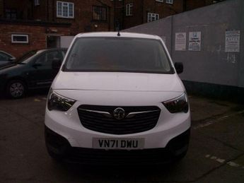 Vauxhall Combo 1.5 Turbo D 2000 Dynamic L1 H1 Euro 6 4dr