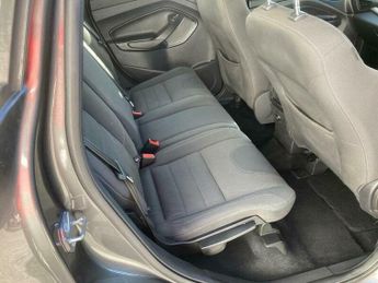 Ford Kuga 2.0 TDCi EcoBlue Zetec Powershift AWD Euro 6 (s/s) 5dr