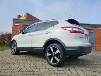 Nissan Qashqai 1.5 dCi n-tec+ 2WD Euro 6 (s/s) 5dr