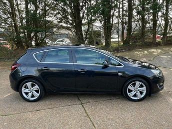 Vauxhall Astra 1.6 16v SRi Euro 5 5dr