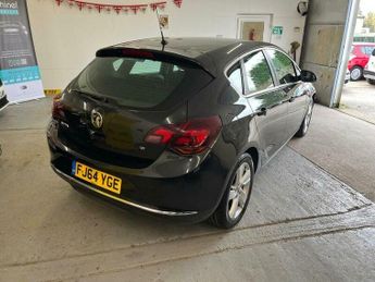 Vauxhall Astra 1.6 16v SRi Euro 5 5dr