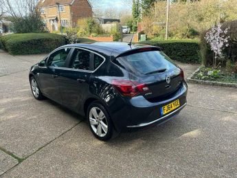 Vauxhall Astra 1.6 16v SRi Euro 5 5dr