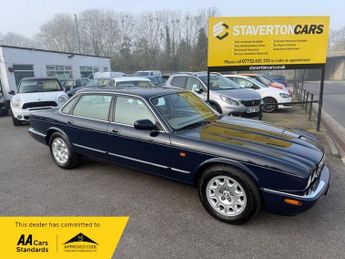 Jaguar XJ XJ8