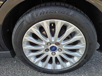 Ford C-Max TITANIUM TDCI