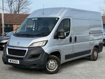 Peugeot Boxer 2.0 BlueHDi 335 Professional L2 H2 Euro 6 5dr