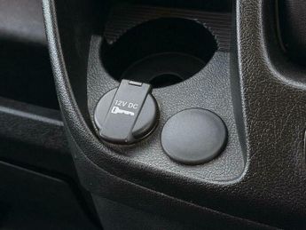 Peugeot Boxer 2.0 BlueHDi 335 Professional L2 H2 Euro 6 5dr