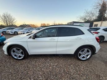 Mercedes GLA Class GLA220 CDI 4MATIC AMG LINE PREMIUM