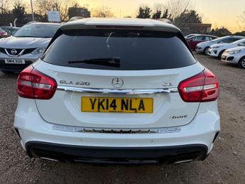 Mercedes GLA Class GLA220 CDI 4MATIC AMG LINE PREMIUM