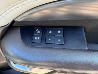 Land Rover Discovery 2.0 SD4 HSE Luxury Auto 4WD Euro 6 (s/s) 5dr