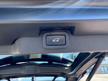 Land Rover Discovery 2.0 SD4 HSE Luxury Auto 4WD Euro 6 (s/s) 5dr