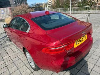 Jaguar XE 2.0d SE Auto Euro 6 (s/s) 4dr