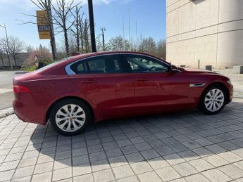 Jaguar XE 2.0d SE Auto Euro 6 (s/s) 4dr